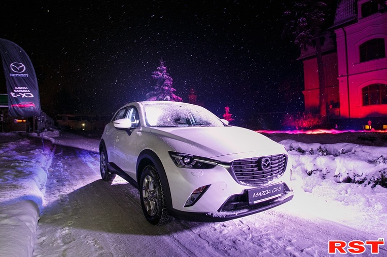 Mazda официально представила CX-3 и CX-9 в Украине