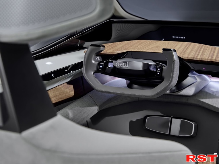 Компания Audi рассекретила электрический AI:me