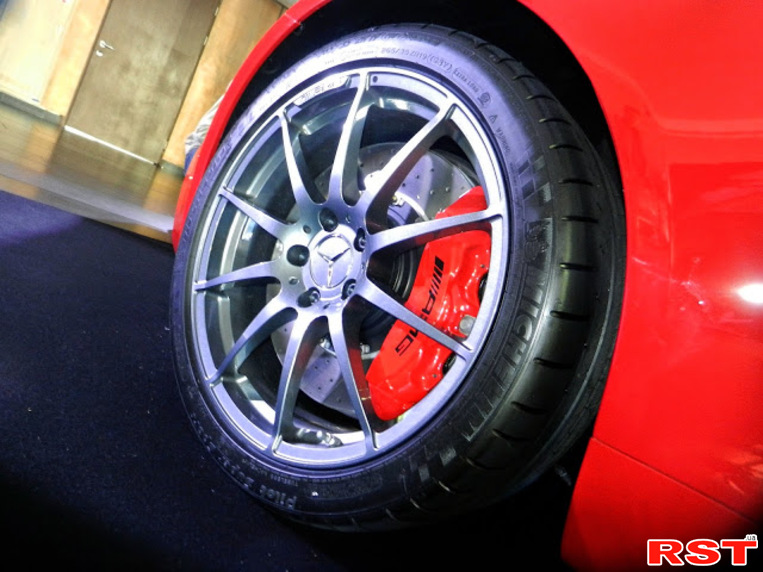Mercedes-AMG-GTs-Kiev-Presentation-2015