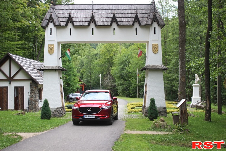 Новая Mazda CX-5 доступна по цене от 649 000 гривен